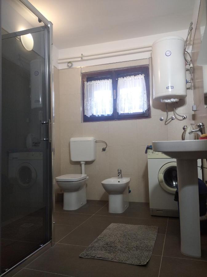 Rooms "Nada Zunic" Knin Bagian luar foto