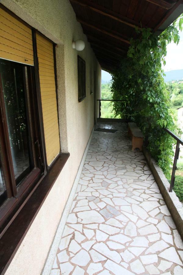 Rooms "Nada Zunic" Knin Bagian luar foto