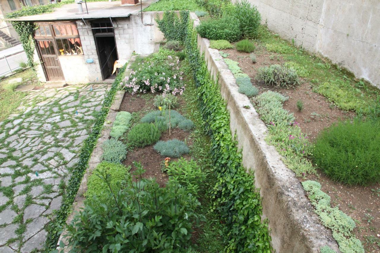 Rooms "Nada Zunic" Knin Bagian luar foto