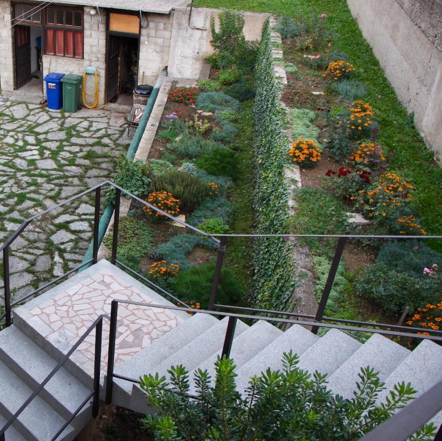 Rooms "Nada Zunic" Knin Bagian luar foto